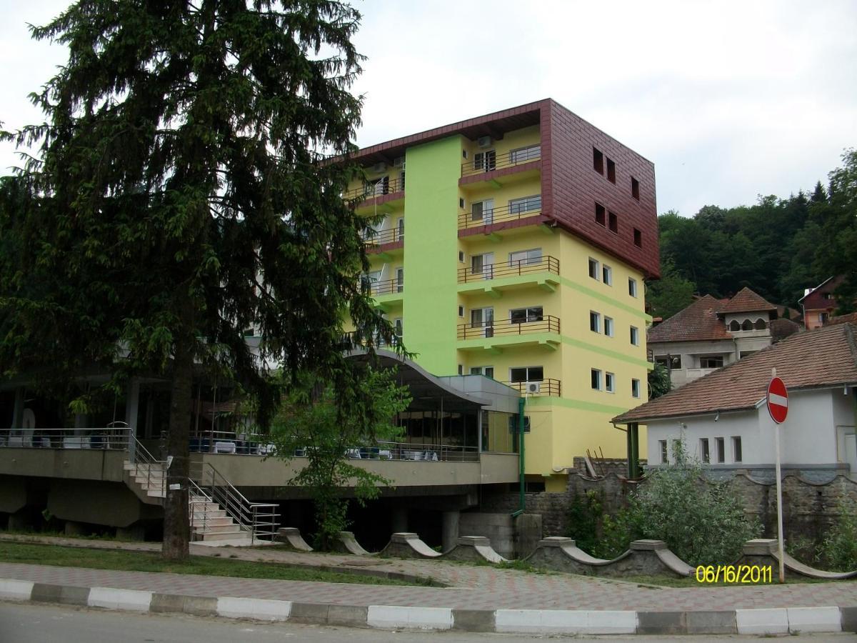 Hotel Central - Băile Olăneşti Екстериор снимка