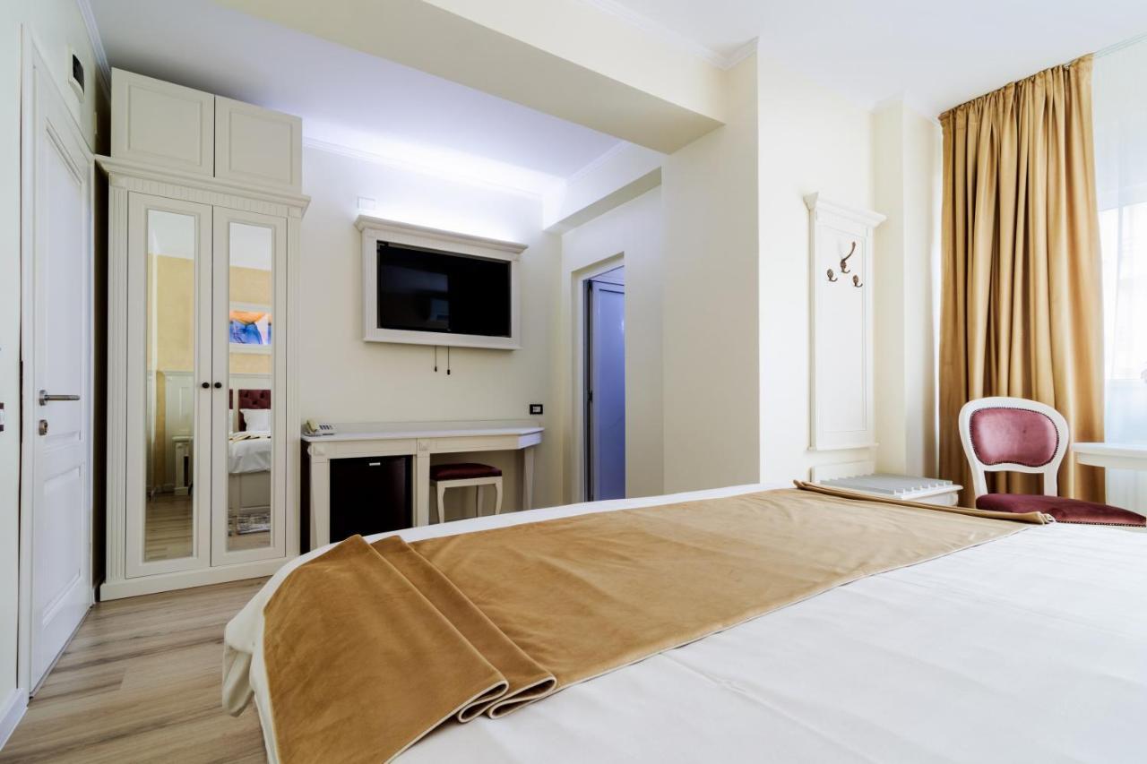 Hotel Central - Băile Olăneşti Екстериор снимка