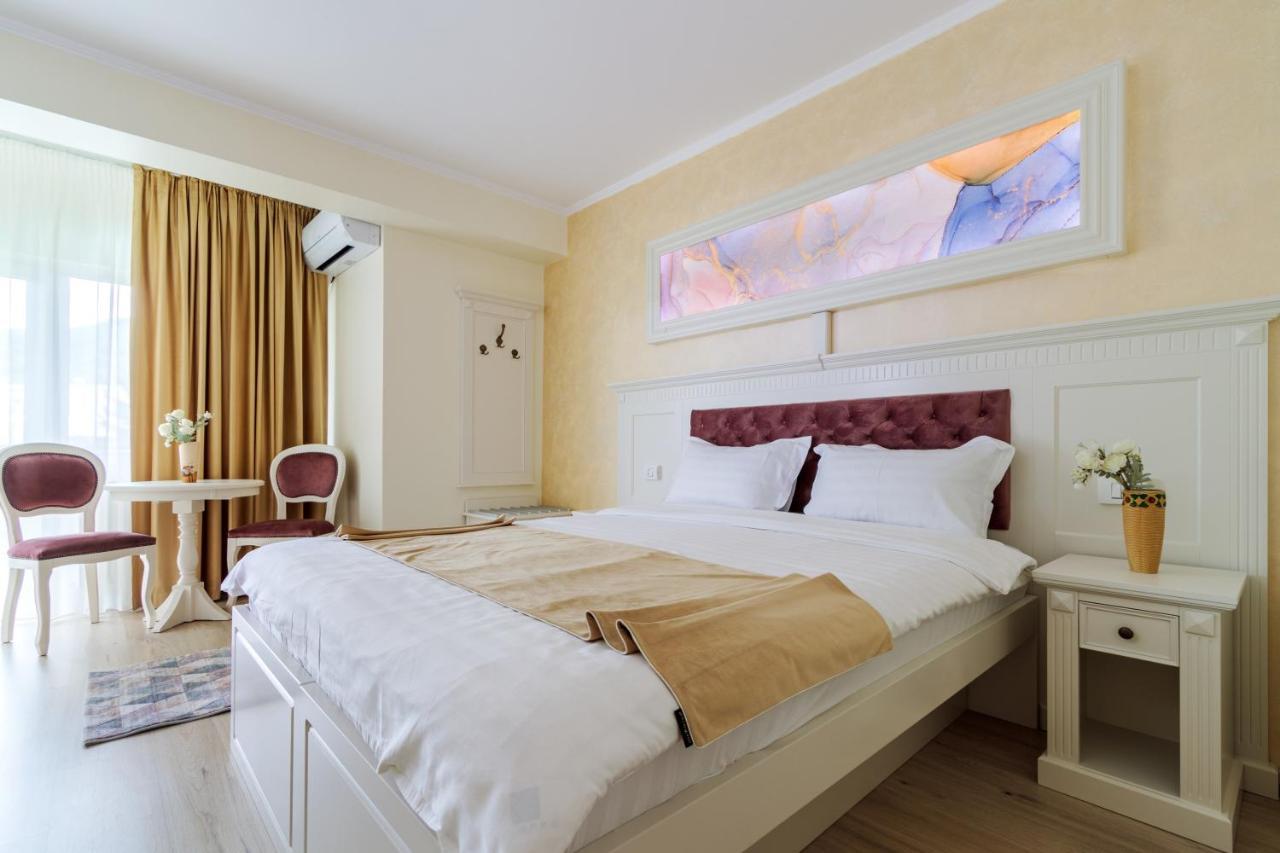 Hotel Central - Băile Olăneşti Екстериор снимка