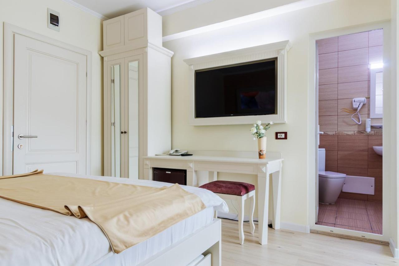 Hotel Central - Băile Olăneşti Екстериор снимка