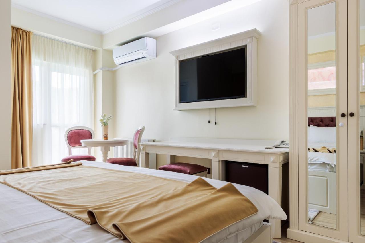 Hotel Central - Băile Olăneşti Екстериор снимка