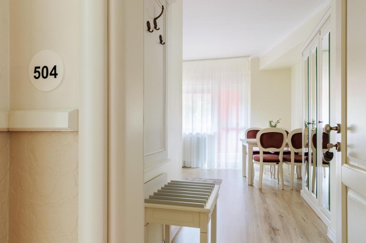 Hotel Central - Băile Olăneşti Екстериор снимка